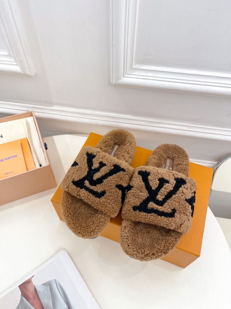 Louis Vuitton Slippers